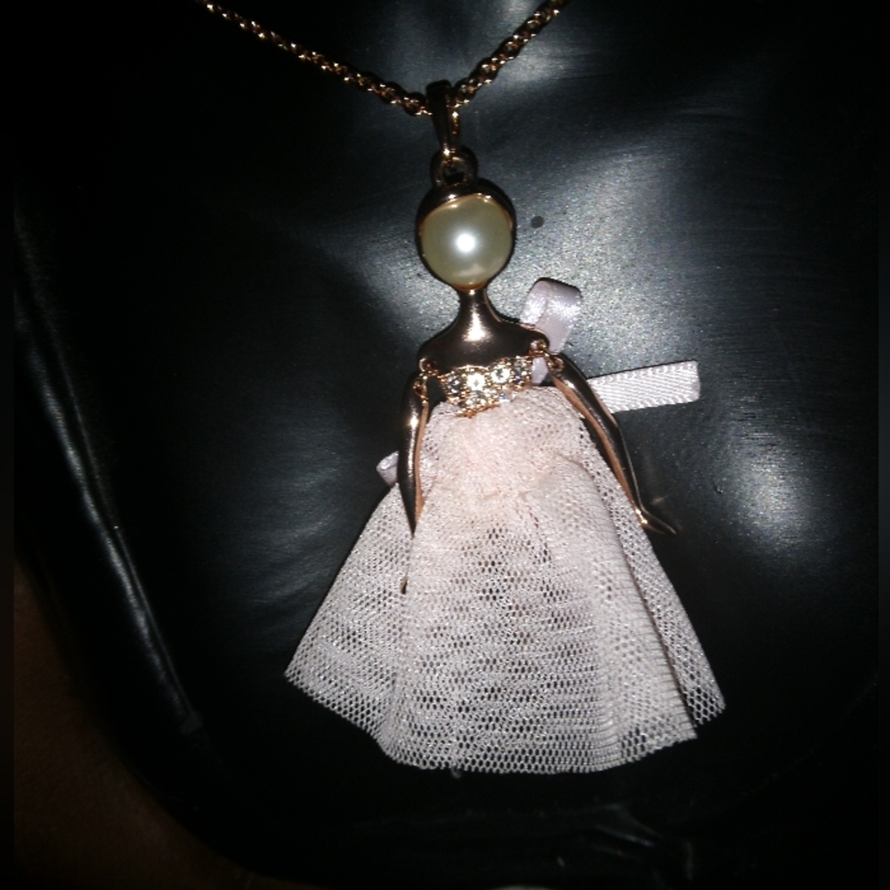 Ted Baker Rose Gold Pendant with Soft Pink Dress Charm 🩷
